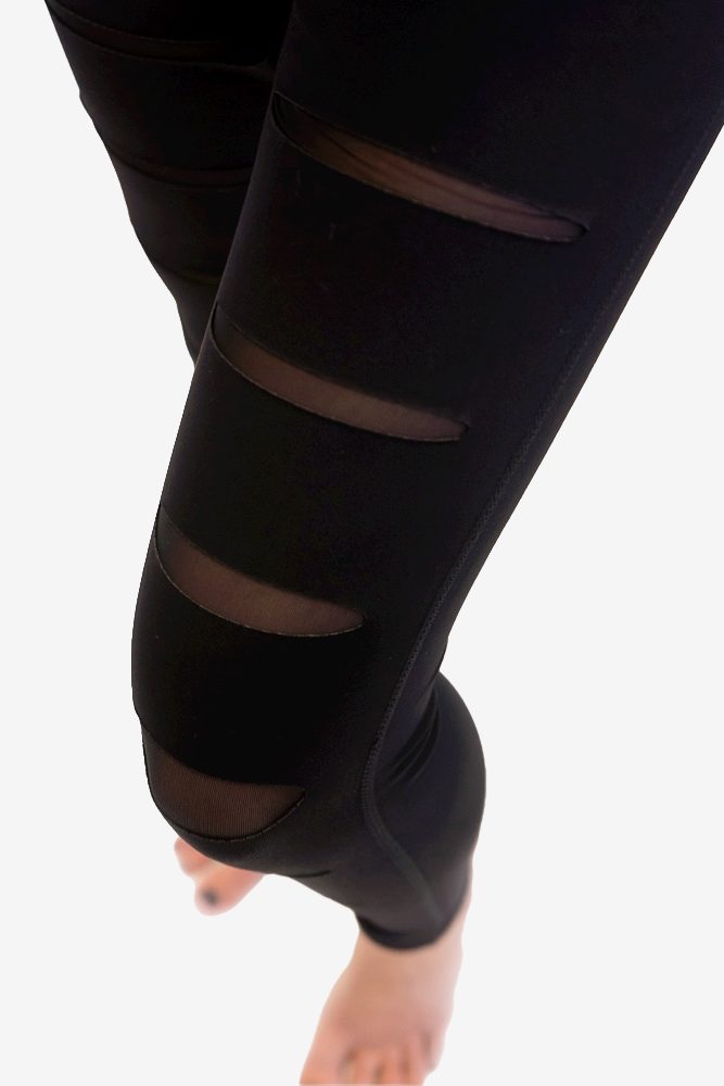 edgy maternity leggings