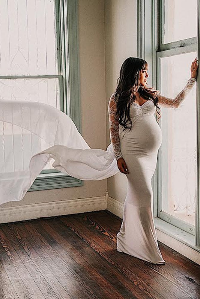 lace maternity wedding dress