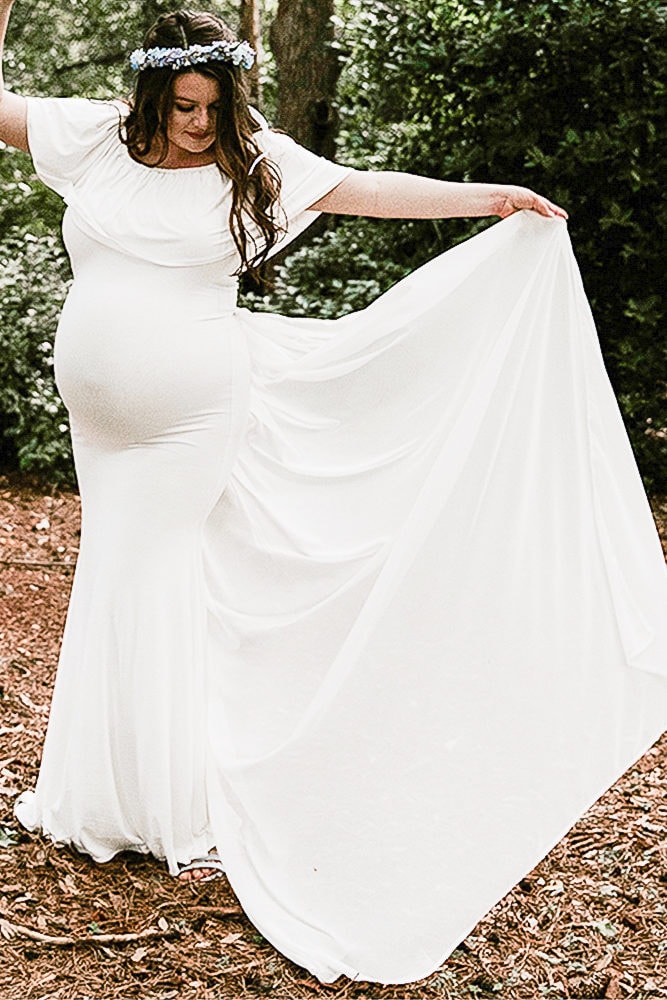 maternity wedding dress with detachable train