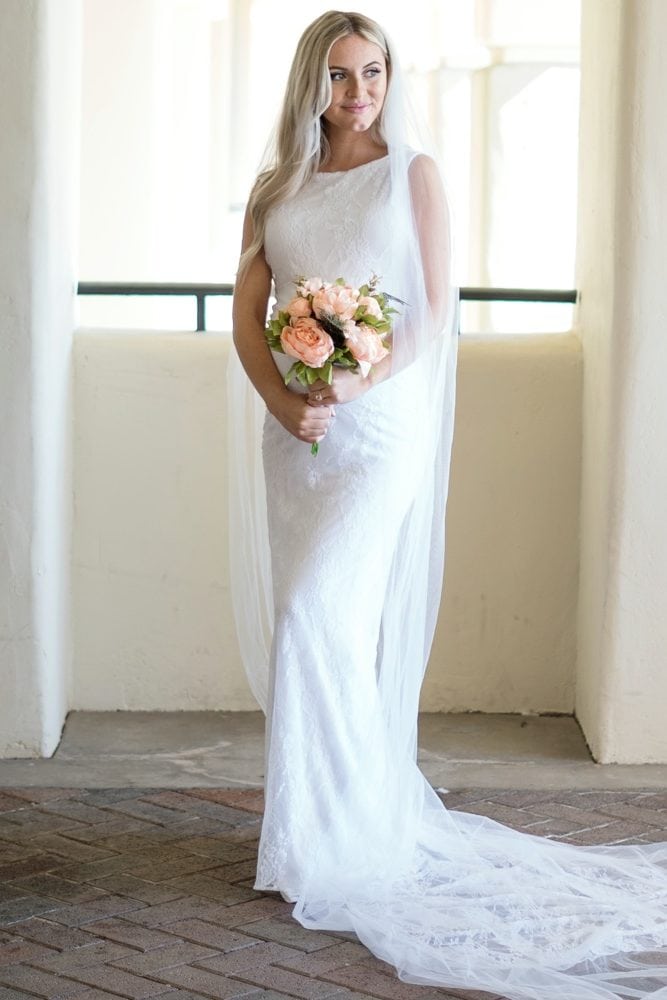 lace pregnancy wedding gown