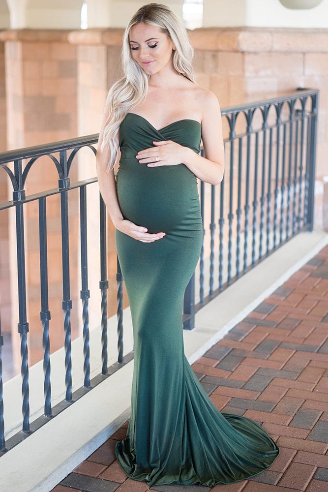 maternity gown with mini train