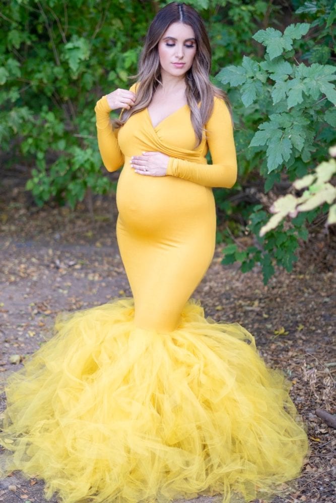 sweetheart neckline maternity gown