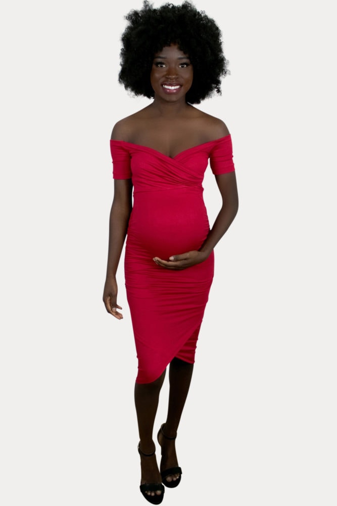 ruched sweetheart maternity dress