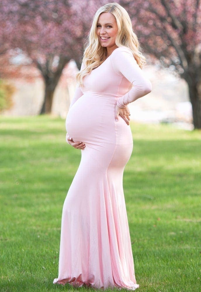 Simple Long-Sleeve Flare Maternity Gown in Pink Blush