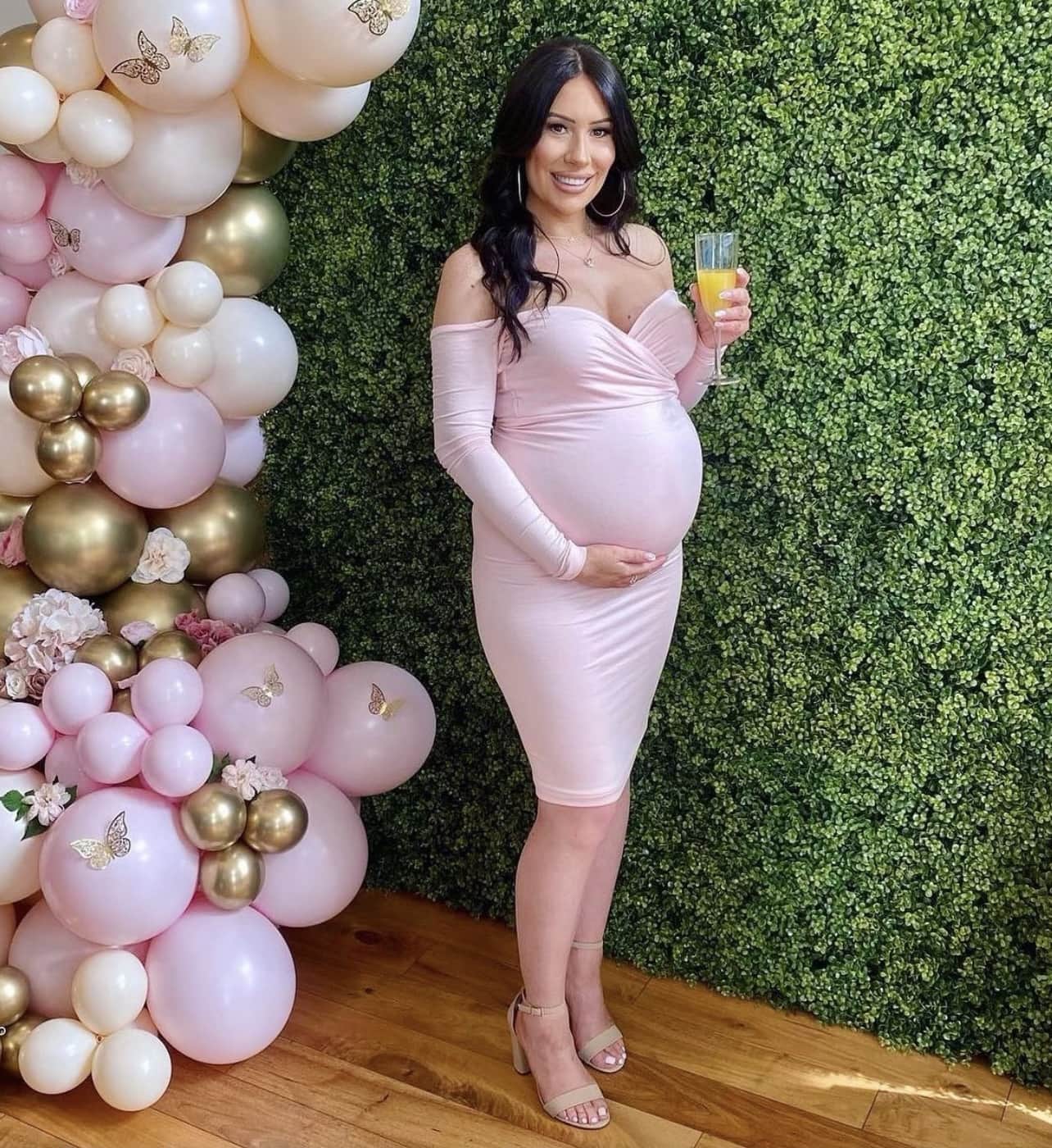 Off the Shoulder Sweetheart Maternity Dress with Long Sleeves Pink Blush