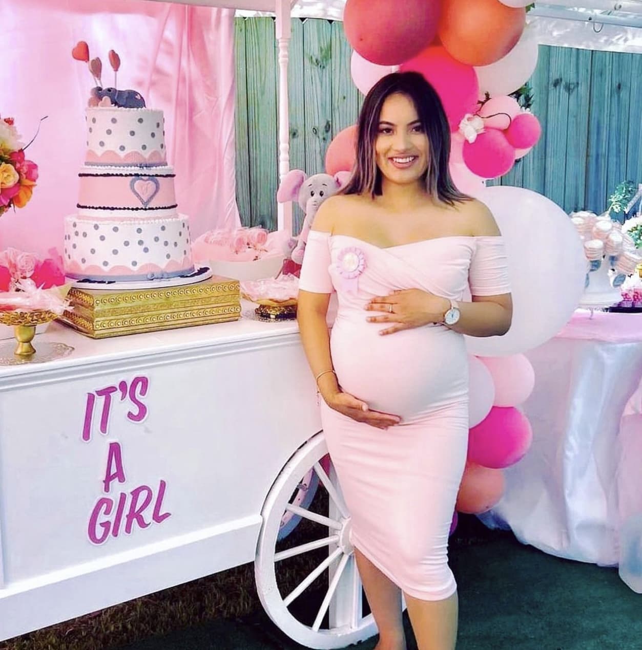 Off the Shoulder Sweetheart Maternity Dress with Short Sleeves in Blush Pink