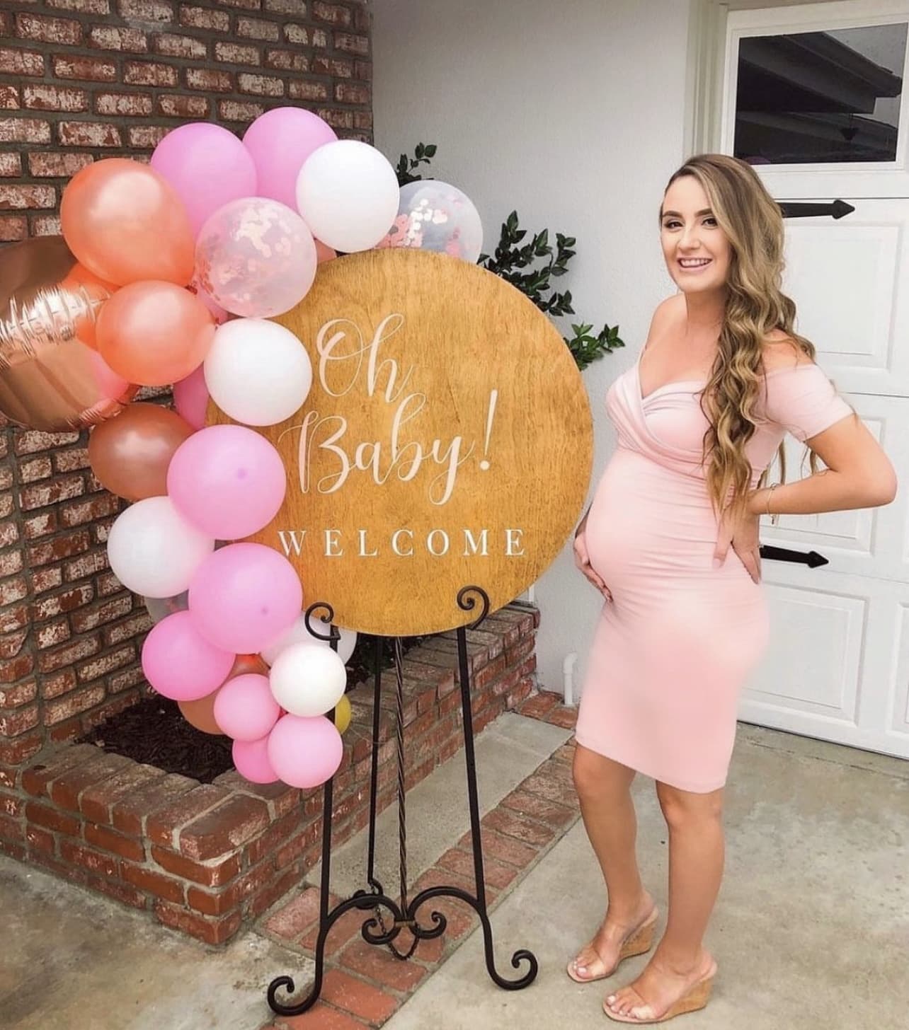 Blush Pink Off the Shoulder Sweetheart Maternity Dress with Short Sleeves 